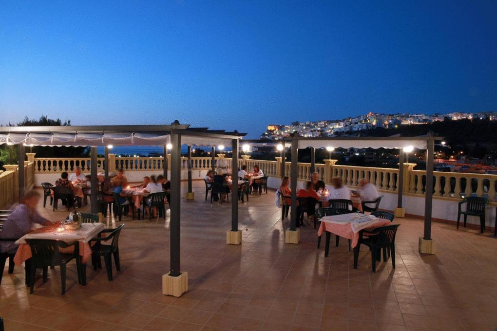 Hotel Incontro بيسْكيتْشّي المظهر الخارجي الصورة